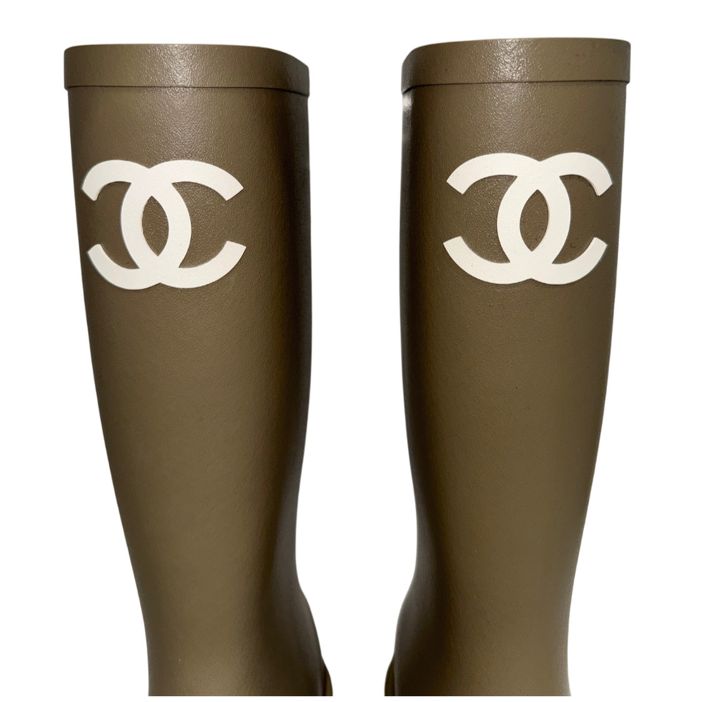 Chanel REV Dark Beige Moss Green White CC Logo High Pull On Rubber Rain Boots 39 - Picture 8 of 15